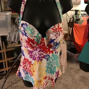 Two piece boy short suit